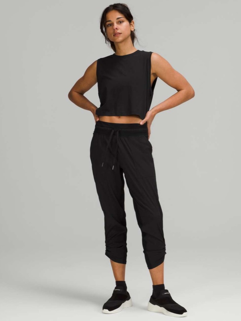 Lululemon Dance Studio Mid-Rise Crop 25" Black